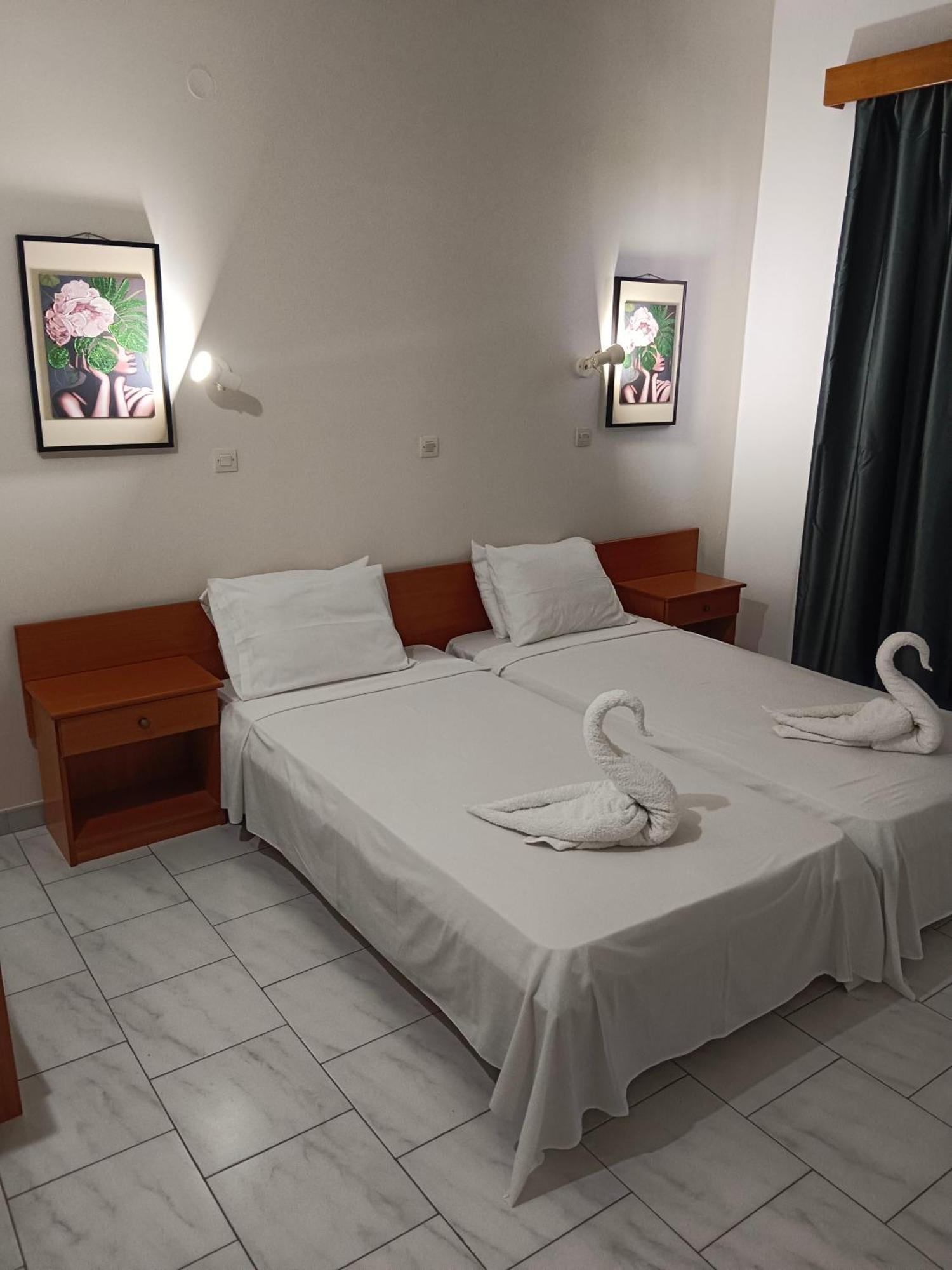 Pyrgos Hotel Apartments Kremastí Exterior foto